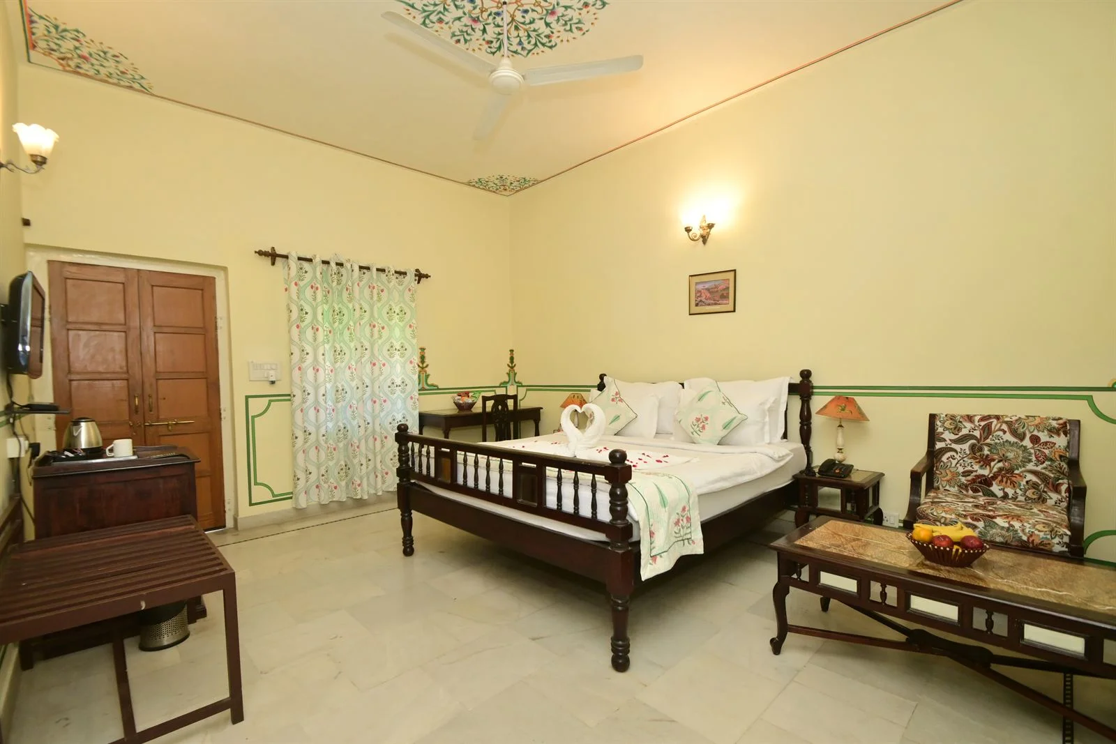 Royal Heritage Room at Mahal Khandela